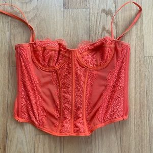 Extremely popular UK urban corset!!🧡